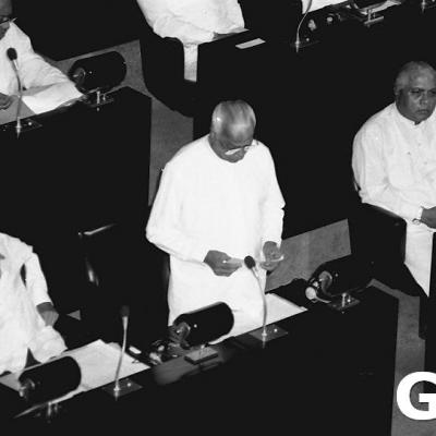 President Db Wijetunge Pm Ranit Parliament Scan0009